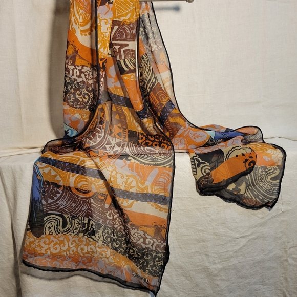 Coveri Collection Tribal Print Oblong Silk Chiffon Scarf/Wrap - Picture 4 of 5